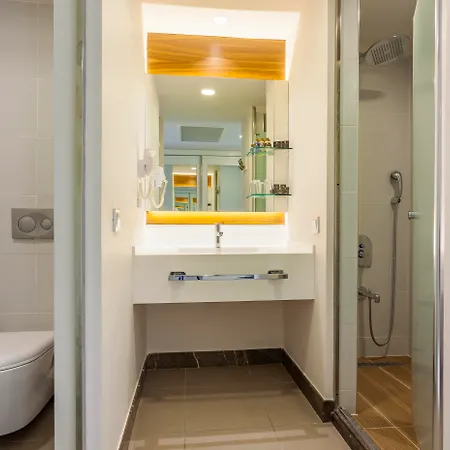 Terrace Elite Ultra Hotel 5*