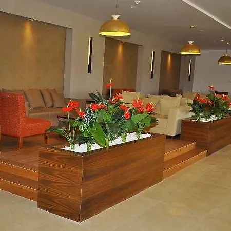 Terrace Elite Ultra Hotel Side