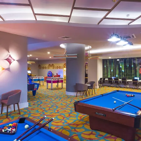 Hotell Terrace Elite Ultra Side