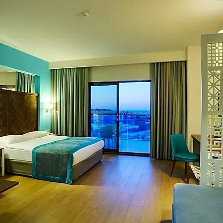 Terrace Elite Hotel 5*