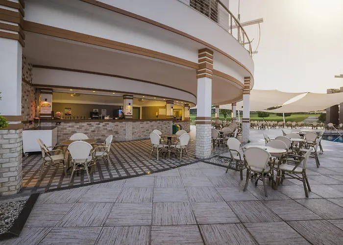 Terrace Elite 5* Side