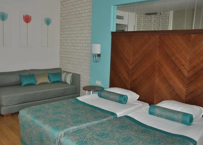 Hotel Terrace Elite 5*